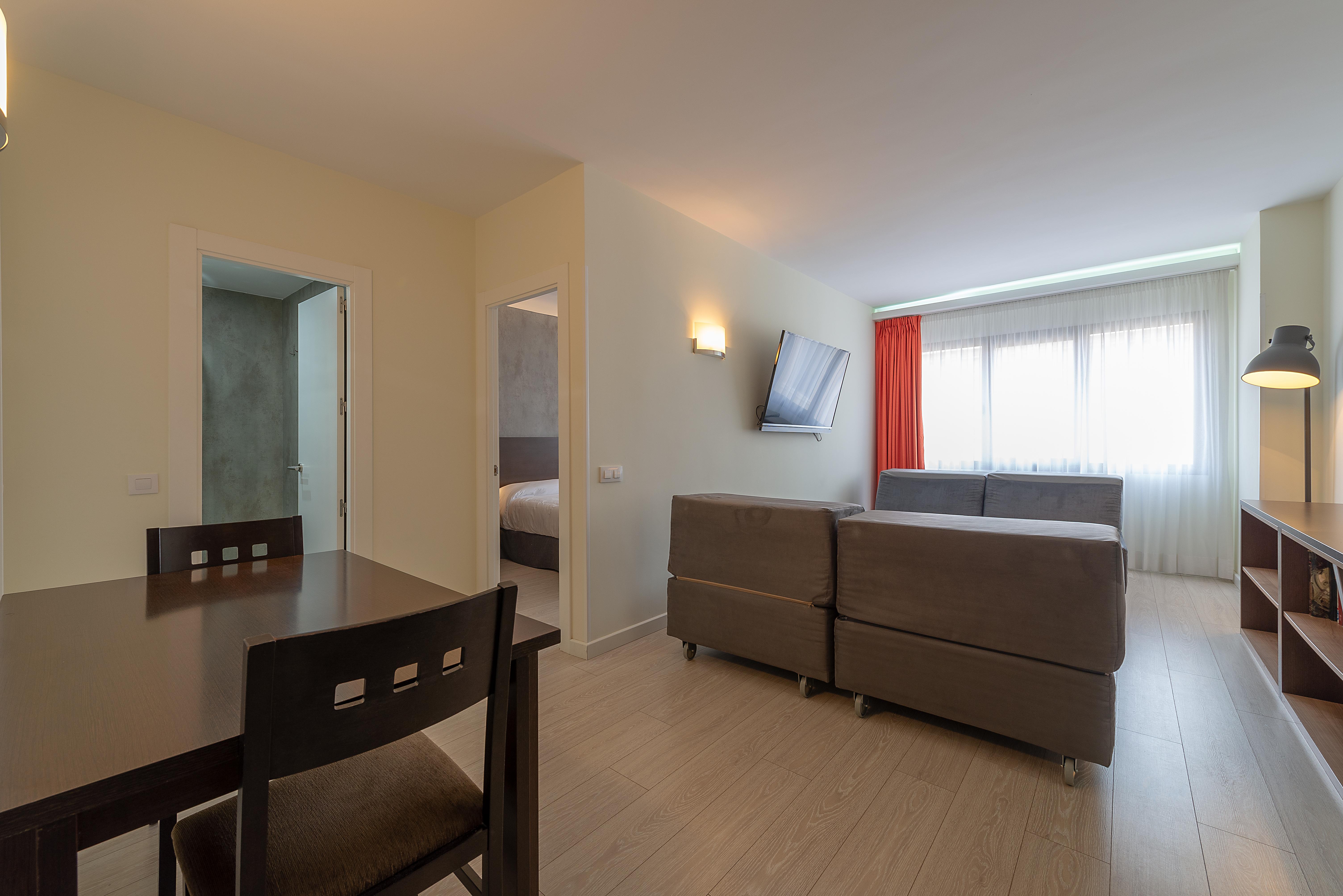 Hotel apartamentowy Recoletos Madryt
