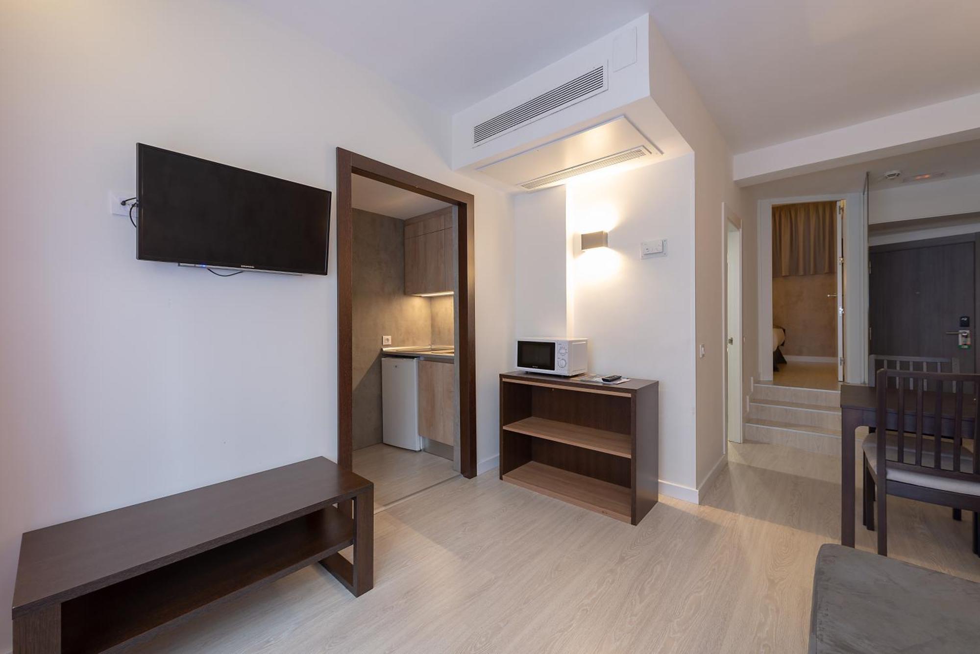 Aparthotel Recoletos 3*